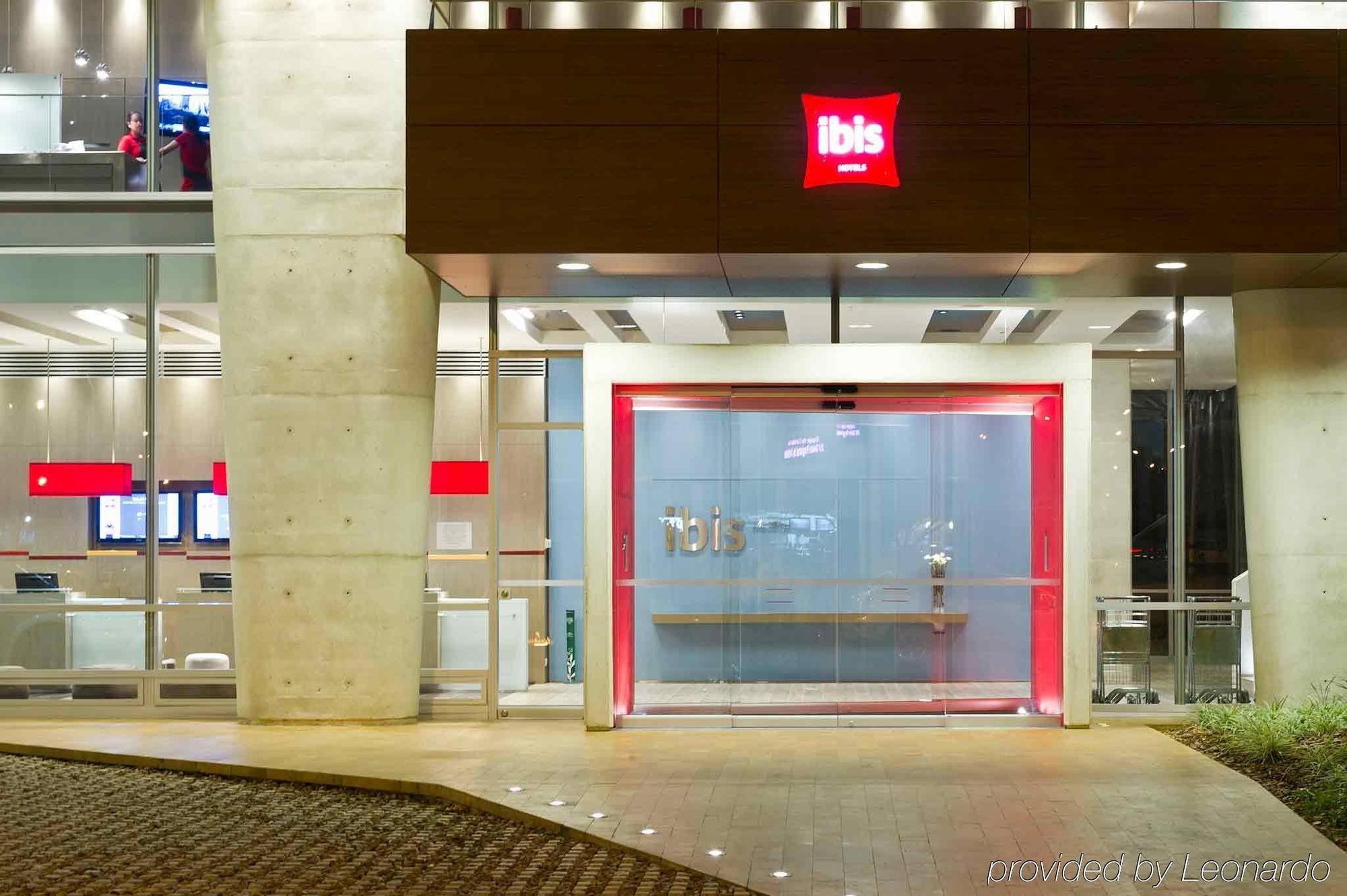 Ibis Medellin Hotel Exterior foto